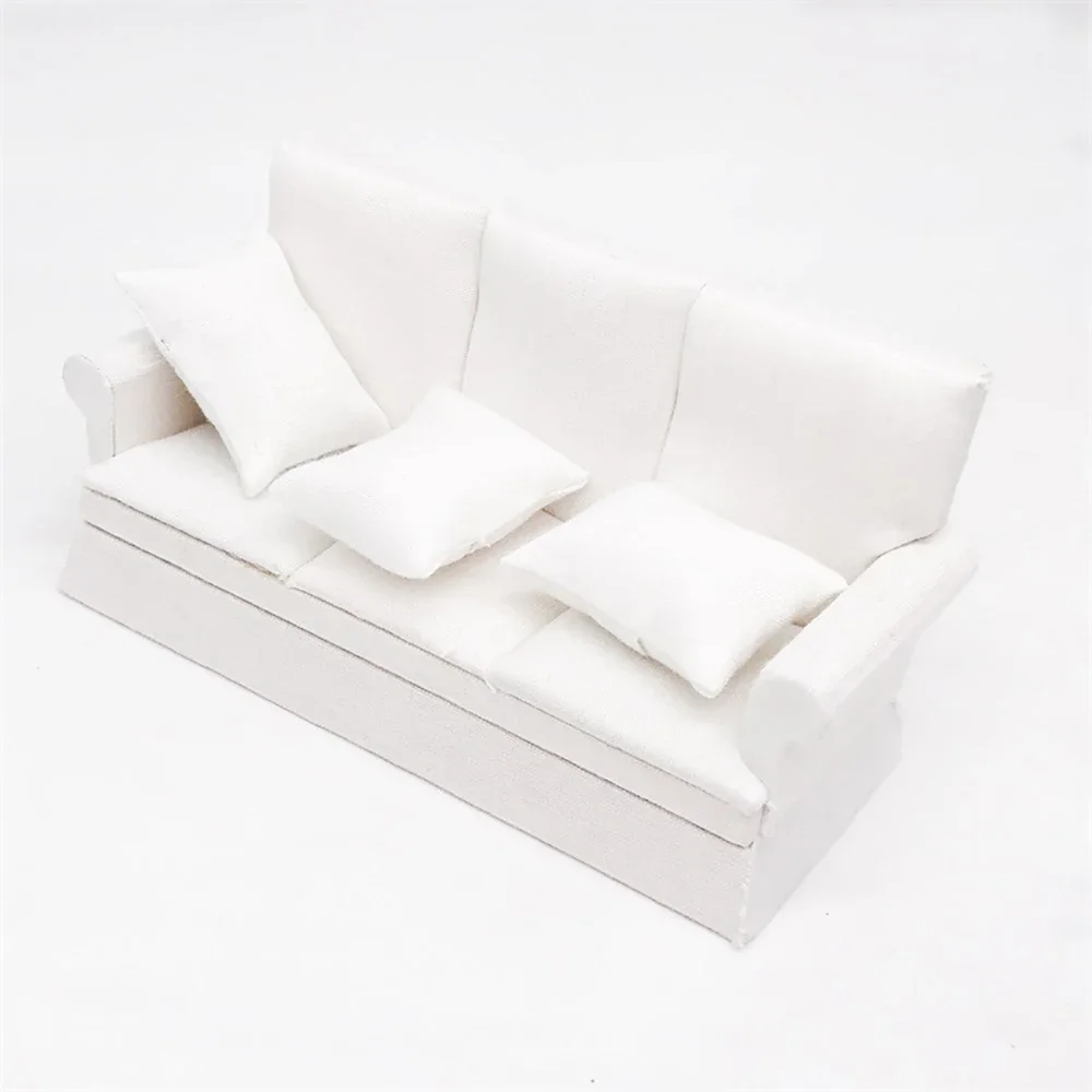 1/12 Dollhouse Miniature Accessories Mini Wooden Three-seat Sofa  Furniture Model Toy for Doll House Decoration ob11