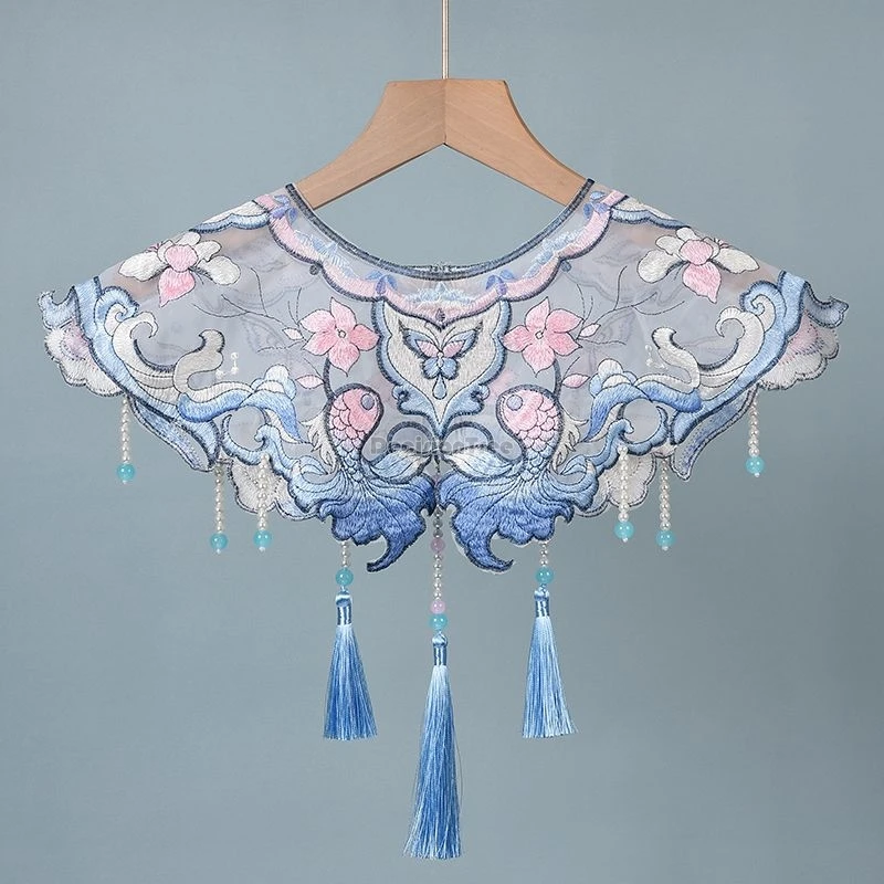 2025 new Chinese ancient style hanfu shawl Butterfly embroidered tassel Hanfu cloud shoulder women's decorative false collar