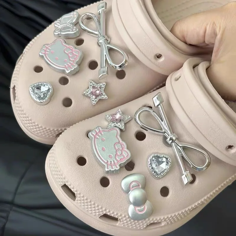 Silver Hello Kitty Set Girls' Shoes Charm DIY Hole Shoes Detachable Buckle Garden Shoes Accessories Pink Birthday Gift