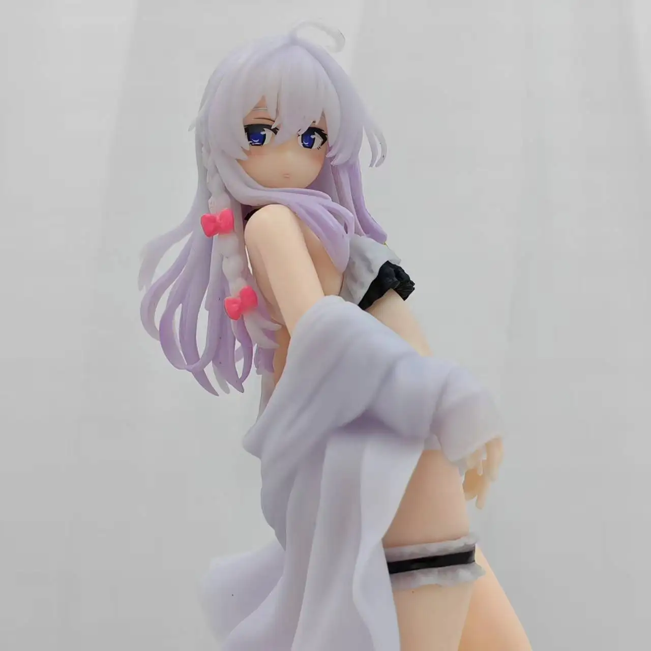 19 cm Kawaii Die Reise von Elaina Sexy Nette Bademode Figur Desktop Dekoration Ornament PVC Action Modell Spielzeug Geschenke