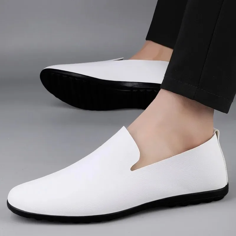 Men's Shoes Designer Soft Soled Casual Shoes Men's Sneakers Classic Loafers High Quality Cowhide Slip on Driving Shoe Moccasins