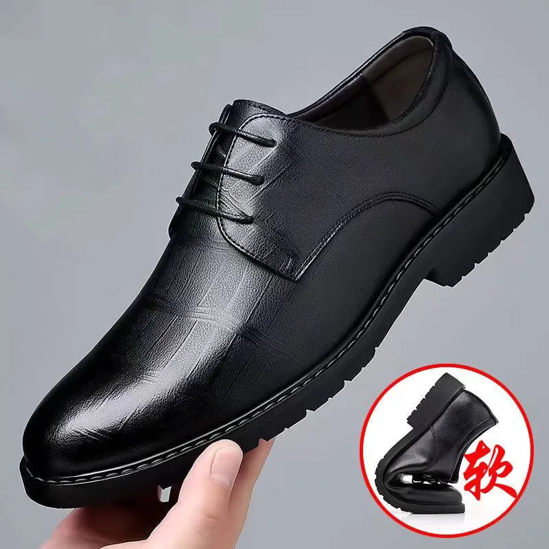 Leather shoes for men\'s new business genuine leather casual and breathable Korean version pointed groom\'s wedding shoes for men