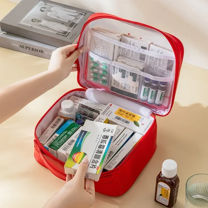 Outdoor First Aid Kits Portable Medical Storage Bag Large Capacity Oxford Home Medicine Pill First Aid Kit Medical Emergency