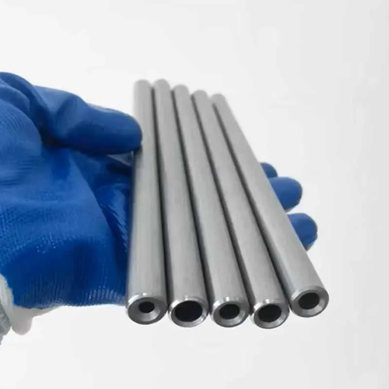 ID 5mm 5.46mm 6mm 6.3mm 6.5mm 6.83mm 7mm 8mm 8.3mm 9mm 10mm 12mm Bezszwowa rura stalowa Precyzyjna rura stalowa ze stopu hydraulicznego OD16mm