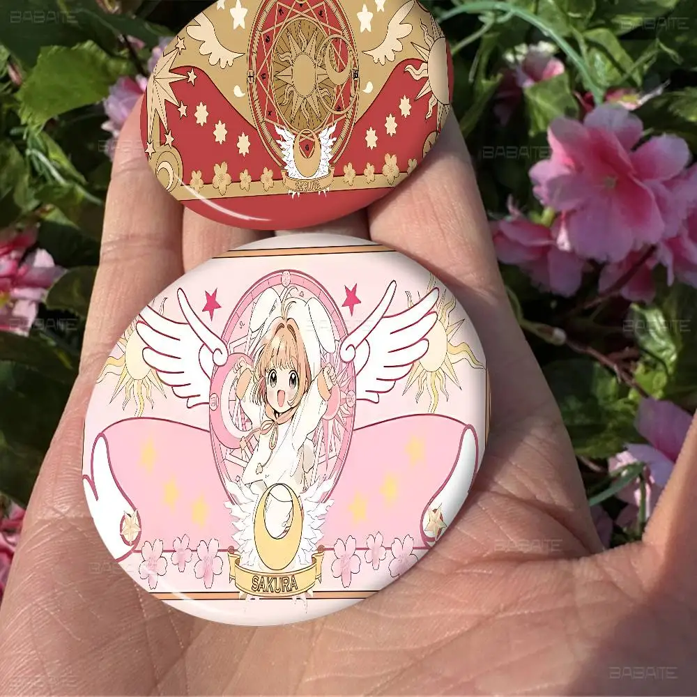 Cardcaptor Anime Sakura 58mm Cute Anime Figure Icon Badge Handmade Tinplate Brooch for Backpack Clothes Chest Ornament Gifts