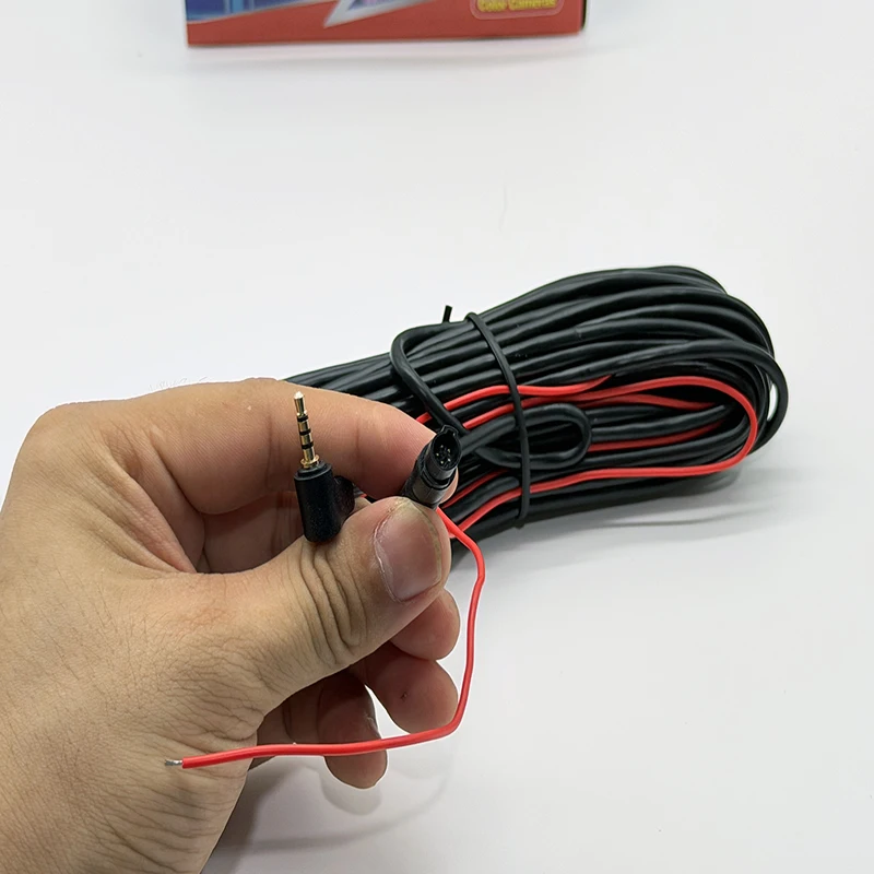 Car Rearview Camera 5-Pin Wide-Angle 170-Degree Parking Camera Reversing Camera Waterproof Night Vision Video Recorder