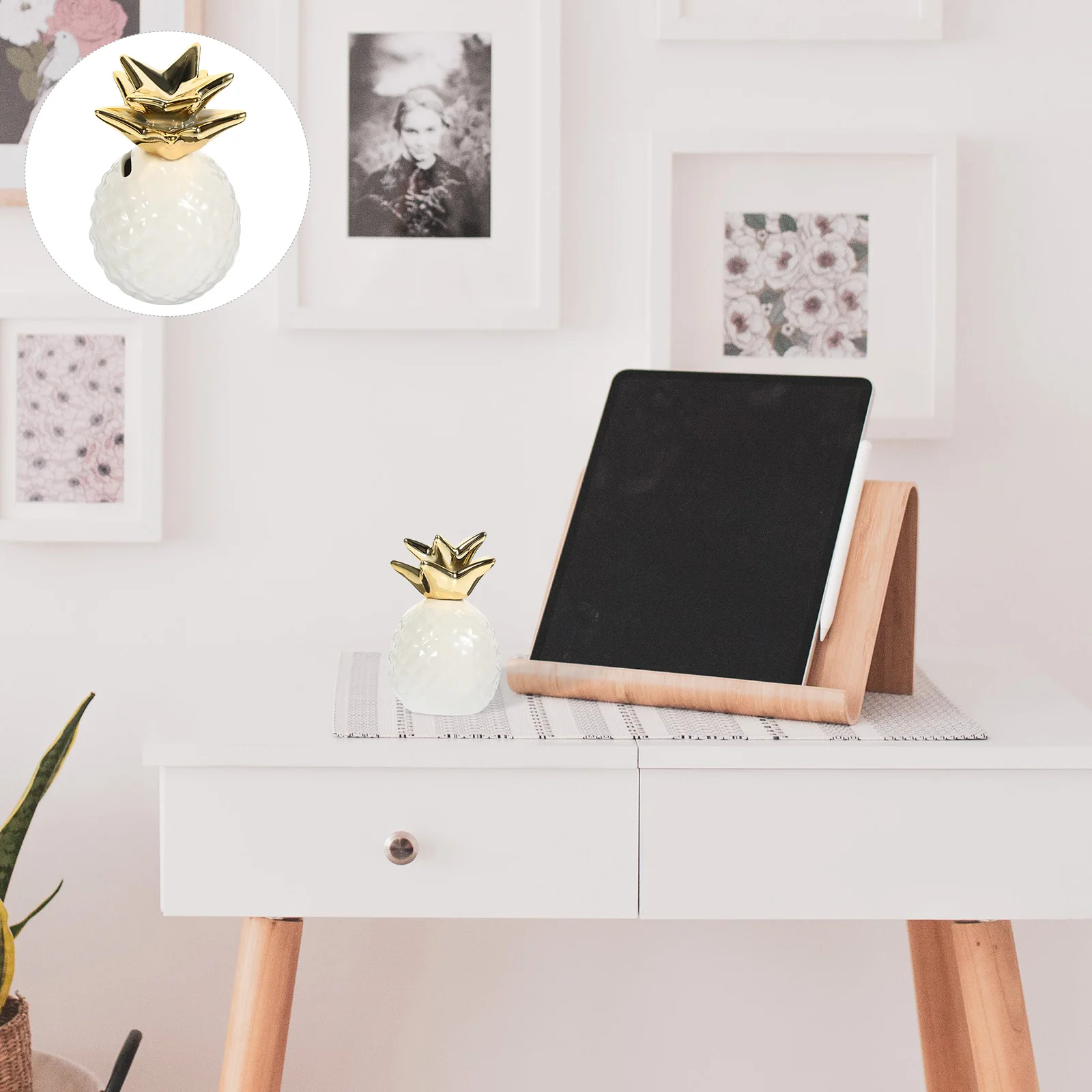 

Medium Ceramic Pineapple Piggy Bank Cute Coin Storage Container for Kids Adults Fun Saving Habit Development Stylish Home Office