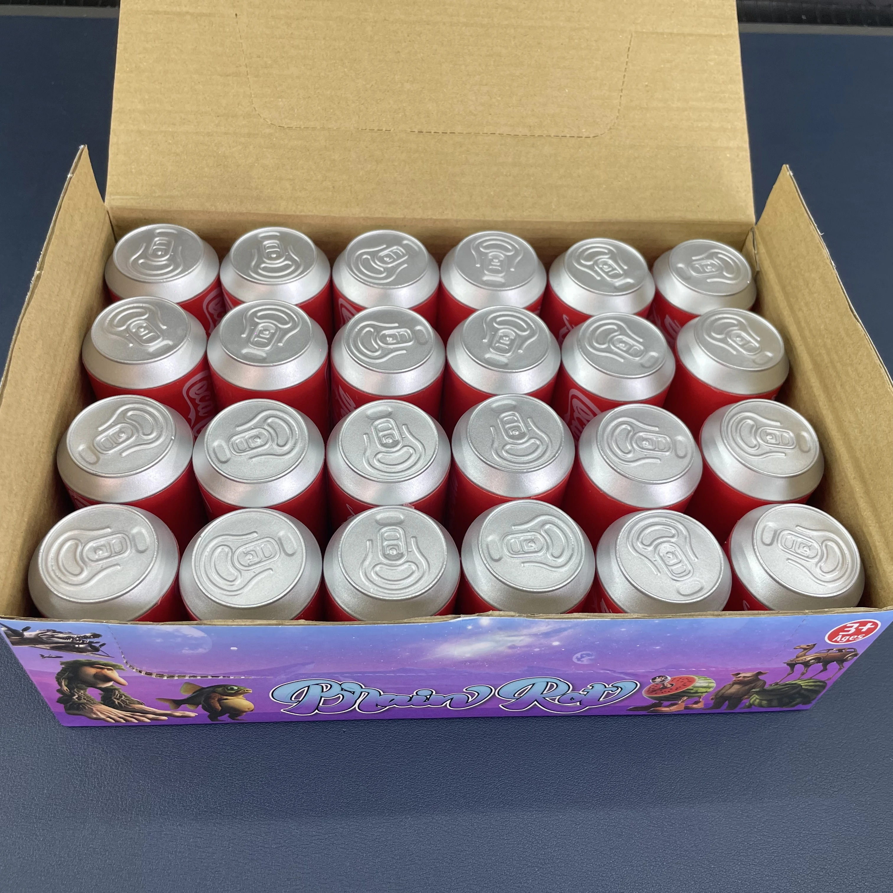 Versão de luxo de Shanhaijing 2 caixas de boneca latas caixa cega brinquedo chaveiro engraçado abstrato presente de aniversário brinquedos (dora adesivo requintado