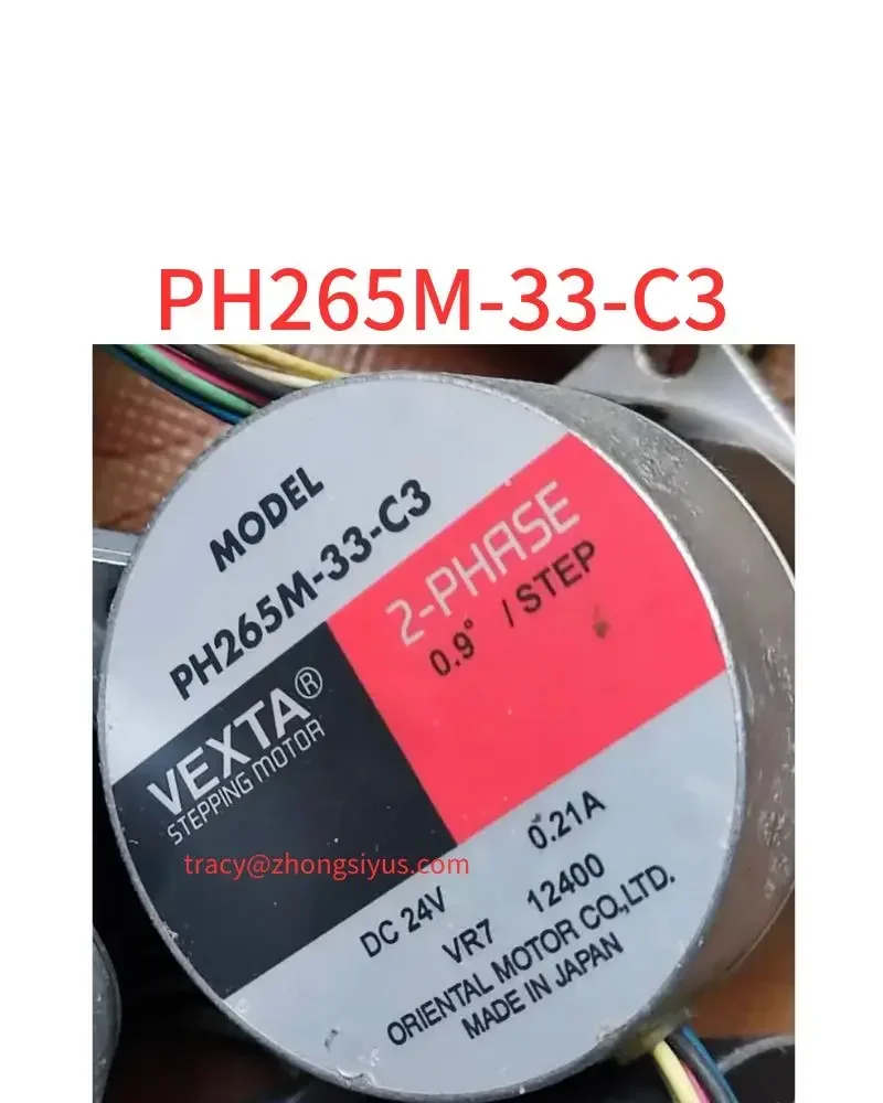 

Б/у шаговый двигатель Ph265m-33-c3 DC24V0.21A