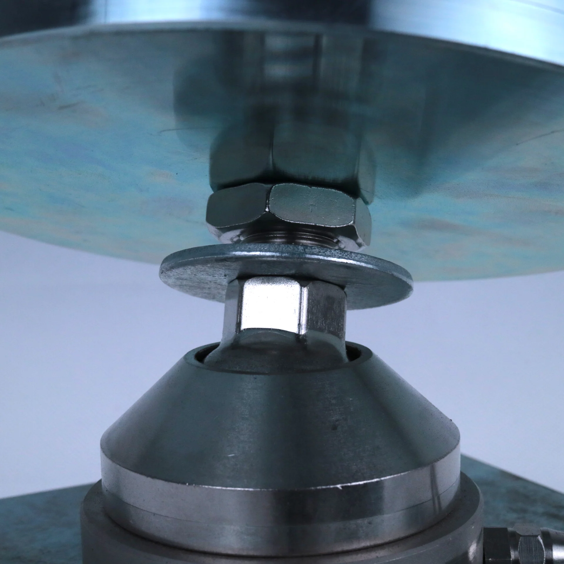 نظام وزن الصمت لمزارع الدواجن مع نظام وزن خزان خلية الحمل لعرض مؤشر صندوق التوصيل