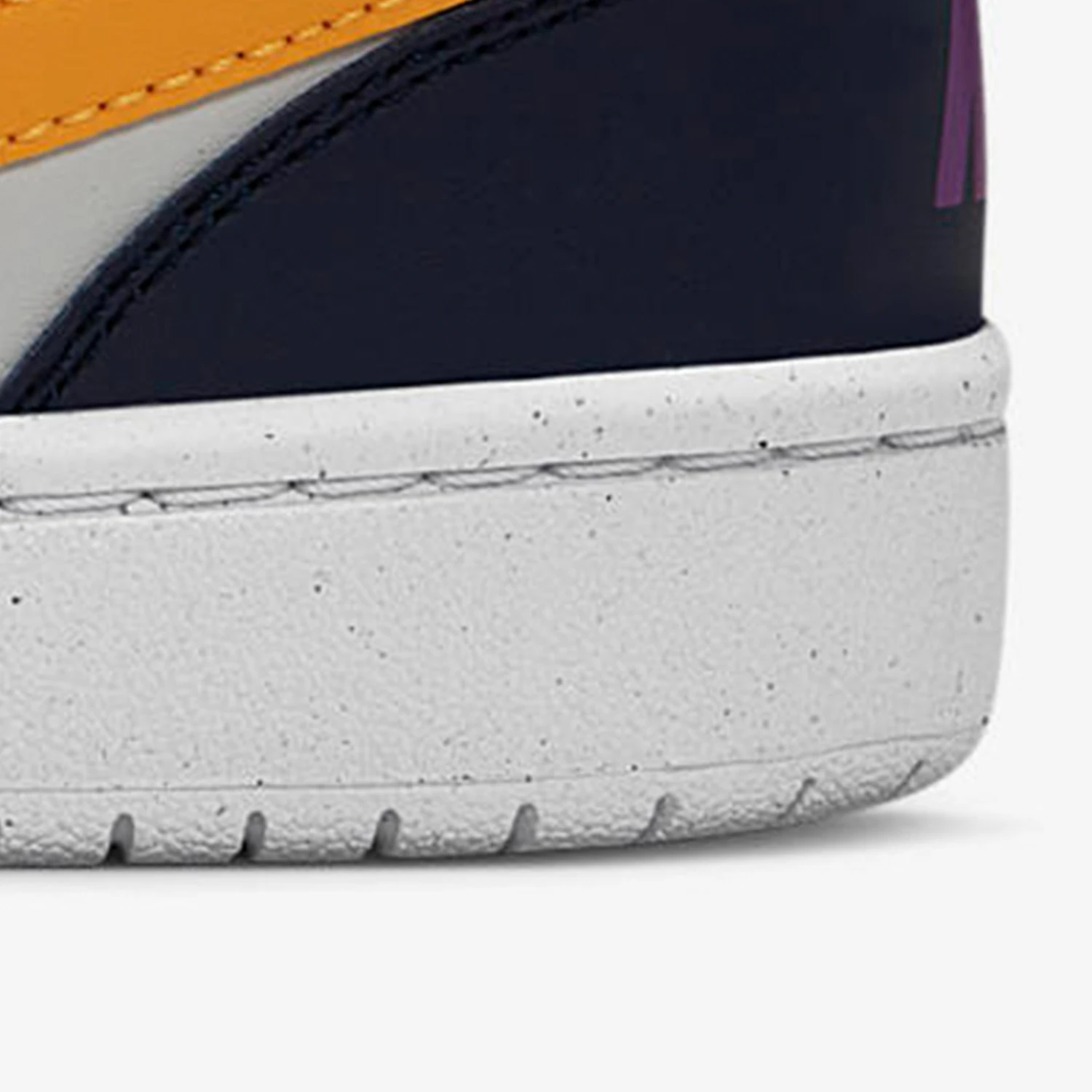 حذاء نايك الرسمي الأصلي للصيف الجديد GS للسيدات الكبيرة والأطفال منخفض الجودة للرياضة والترفيه HJ3482-071