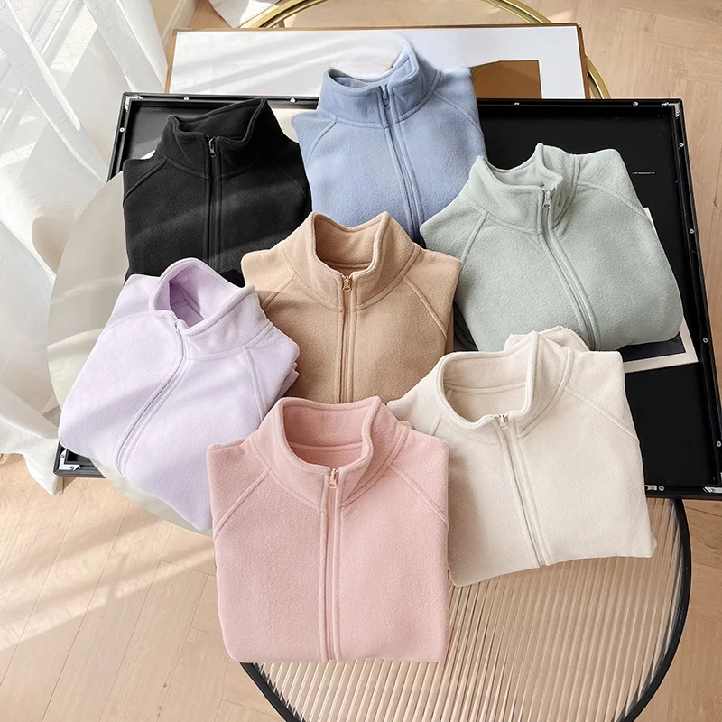 

Warm Comfortable Stand Collar Fce Jaet aron Color Plu Outerwear for Women Thiened Polyester Fiber Autumn Winter