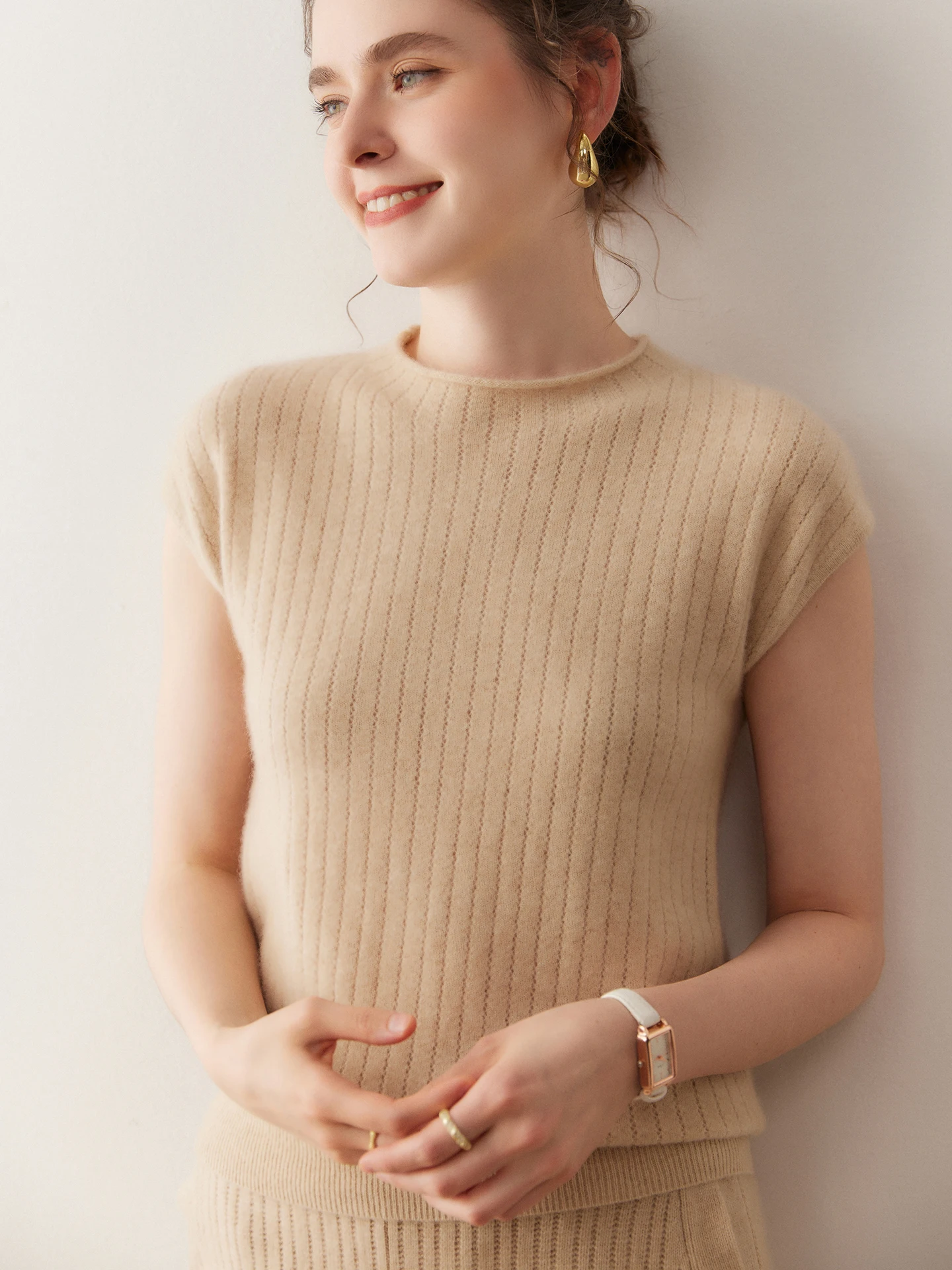 

Мягкая трикотажная женская футболка из чистого кашемира с круглым вырезом, базовая, для повседневной носки, приталенная, для города