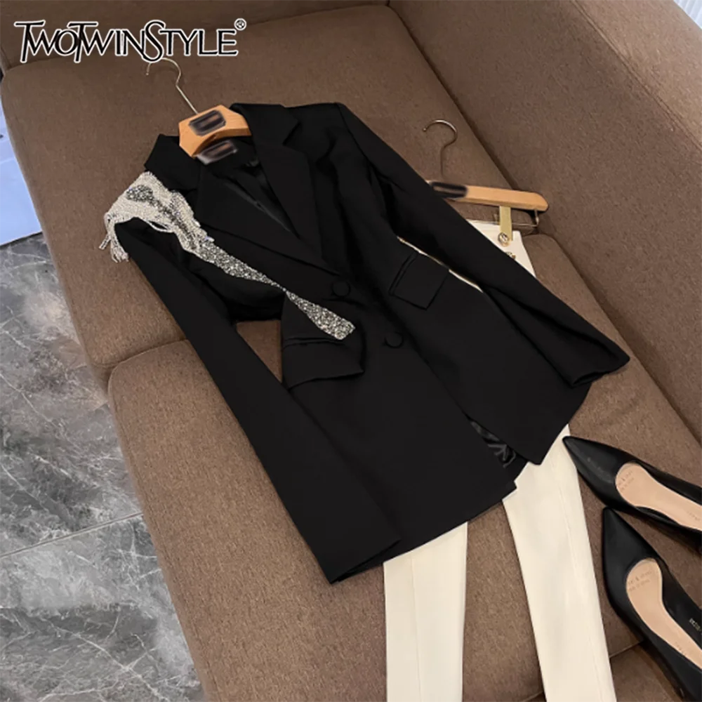 

TWOTWINSTYLE Elegant Spliced Diamonds Solid Jackets For Women Lapel Long Sleeve Temperament Blazers Female Fashion New KJA545777
