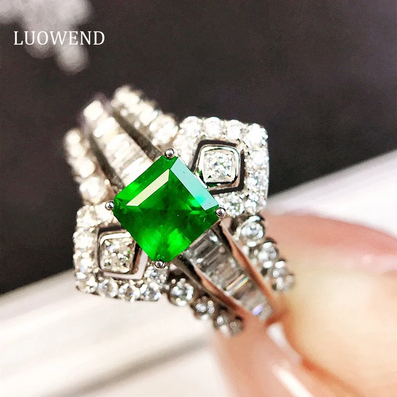 LUOWEND 100% 18K White Gold Rings Luxury Diamond Natural Emerald Ring for Women Luxury Elegant Design High Wedding Jewelry