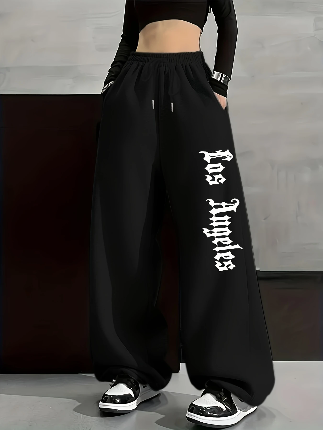 

Женские брюки-джоггеры на флисовой подкладке — повседневный свободный крой с завязками на талии, геометрическим узором, коричневые, идеально подходят для осени/зимы