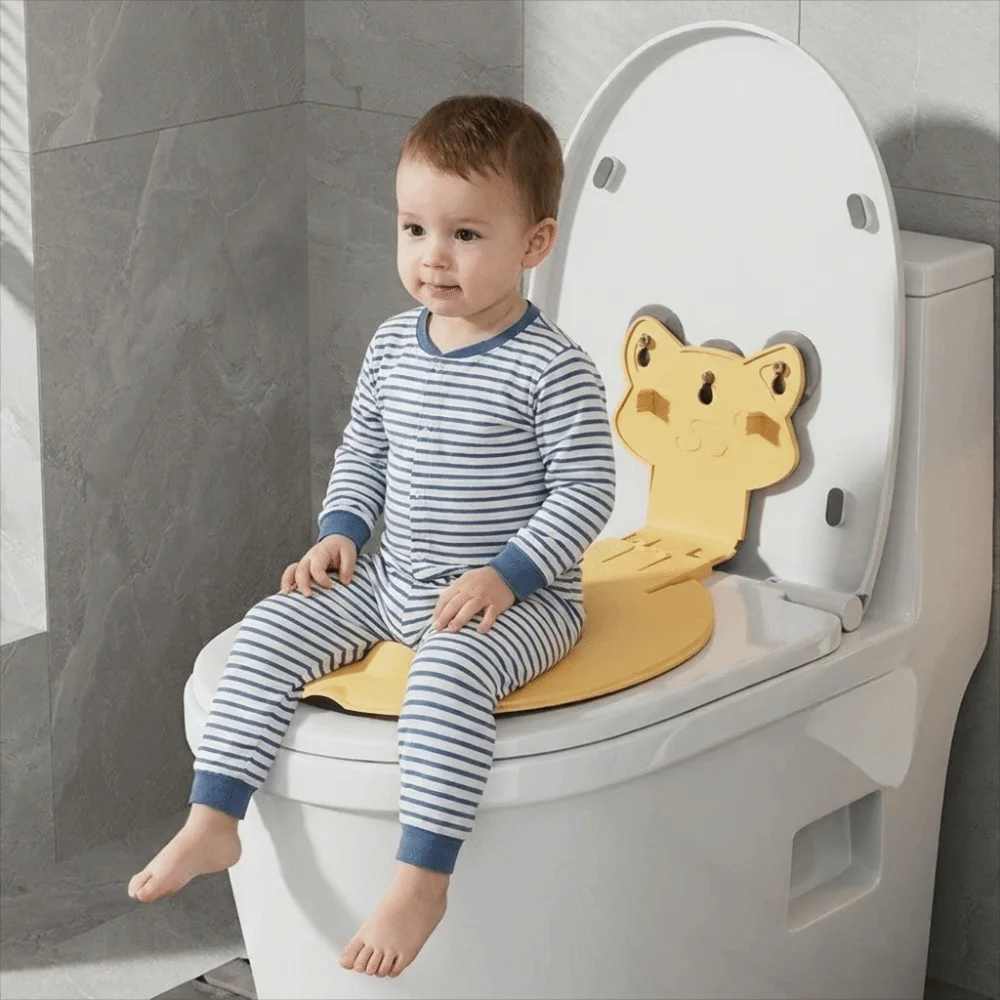 Universal Folding Potty Seat Adjustable Waterproof Portable Toilet Seat Suction Cup Fixation Cute Toilet Seat Cushion Ring