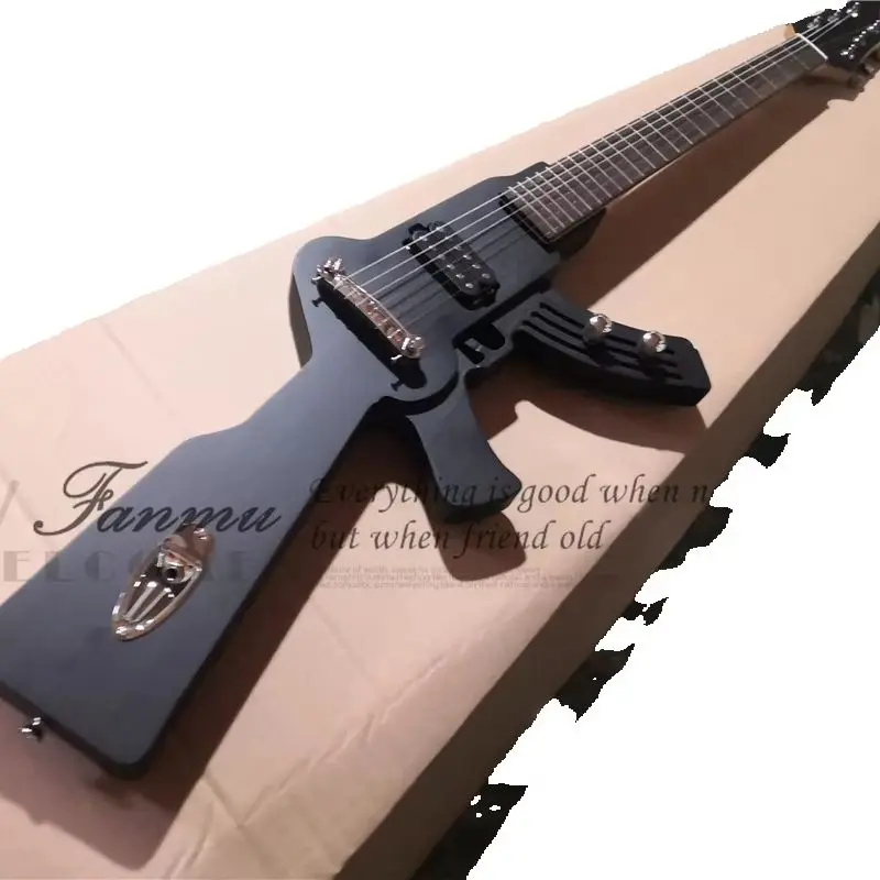 Matte Black guitar Rose wood fingerboard Maple neck Set In maho body 22 Frets Black tuner Sol Guitar BC Gitta factory custom