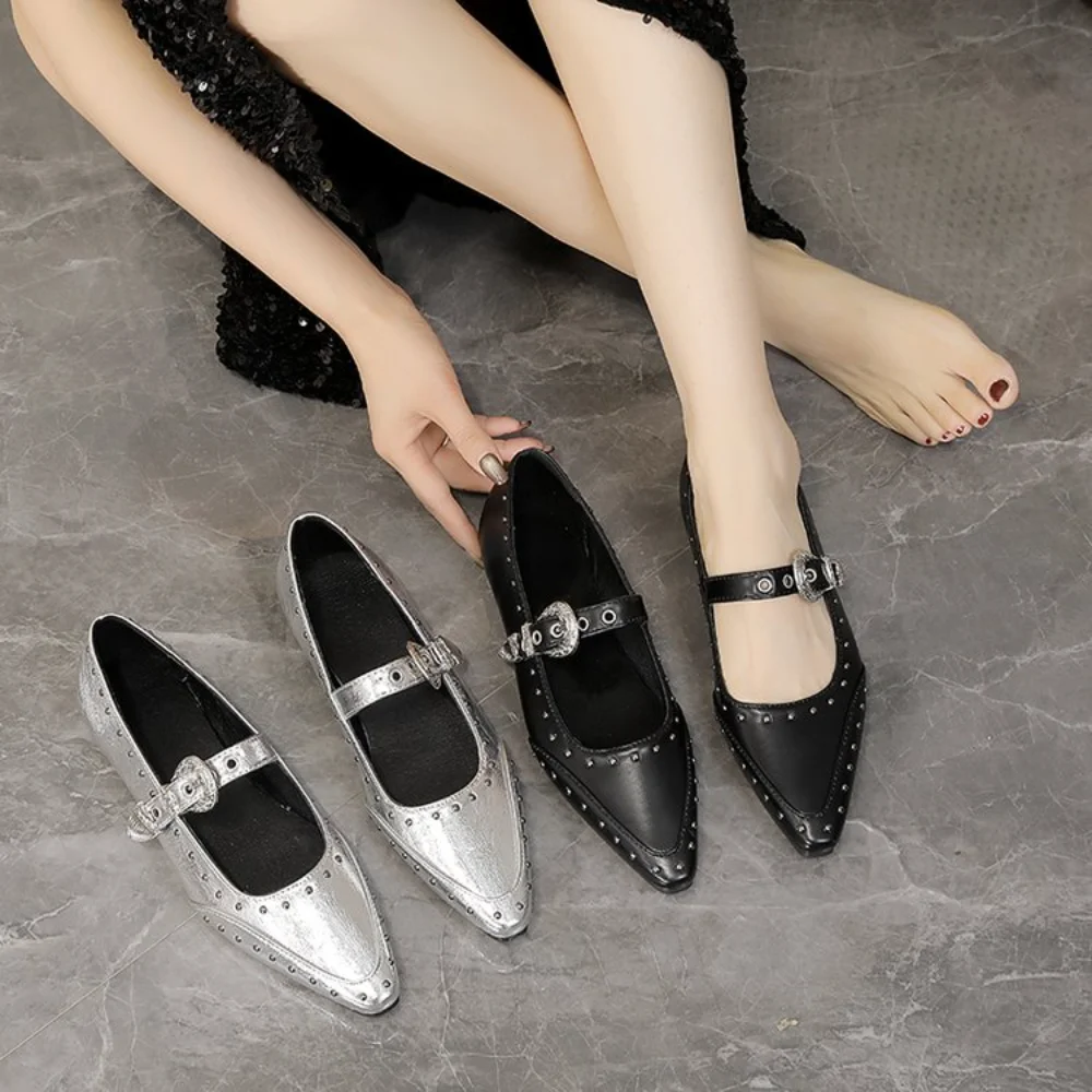 

Chic Rivet Mary Jane Flats PointedToe Slip-On Shoes Metal Stud Summer Casual Shoes Dressy Streetwear Comfortable Walking Loafers