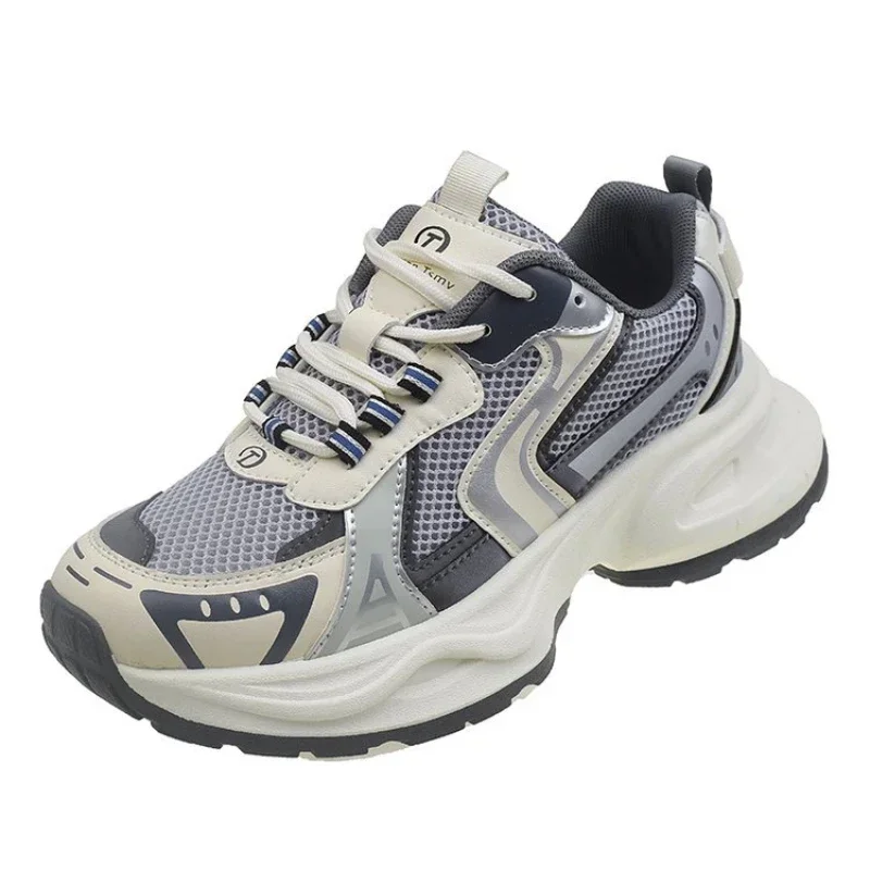 Gruba podeszwa buty dla taty dla kobiet nowe siatkowe oddychające buty sportowe na co dzień lekkie buty do biegania Zapatillas Mujer 2024