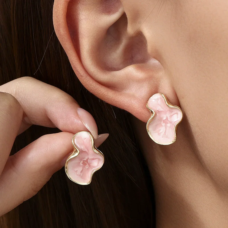 Slightly Curled Edges Cloud Shape Stud Earrings for Women Trendy White Green Purple Black Pink Enamel Oil Personality Jewelry