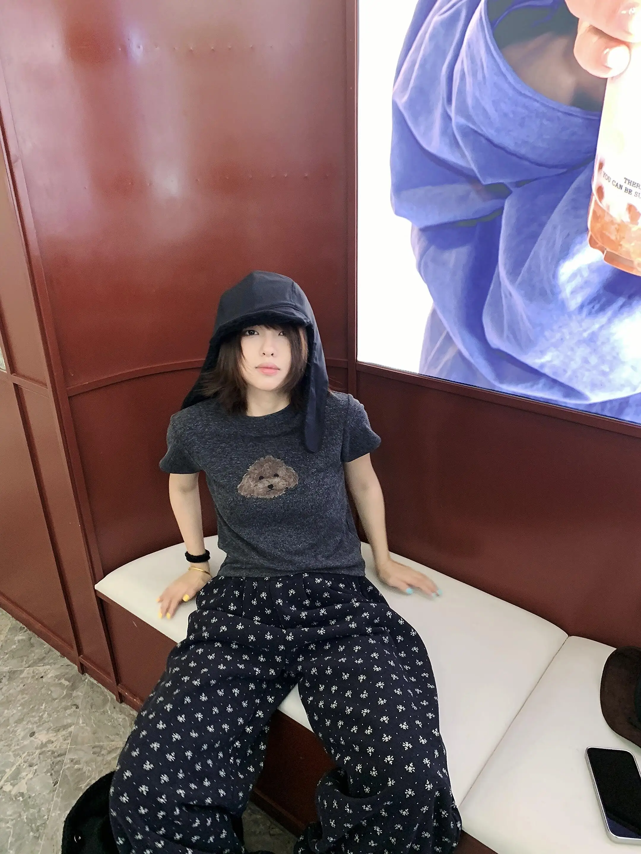 تي شيرت نسائي صيفي جديد بطباعة دب، قميص كاجوال ضيق بطول الكتف من القطن بياقة مستديرة