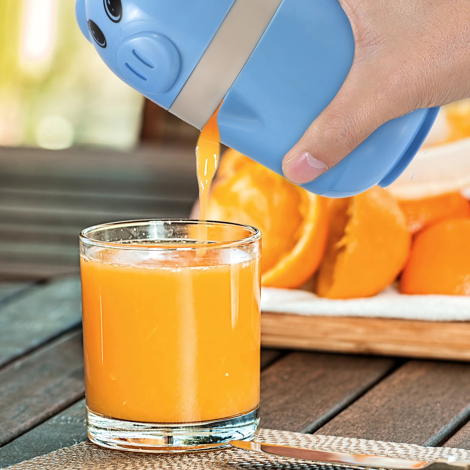

Handheld Manual Juicer Portable Fruit Squeezer Food Grade Material Safe Reliable Easy Maker Manual Juicer