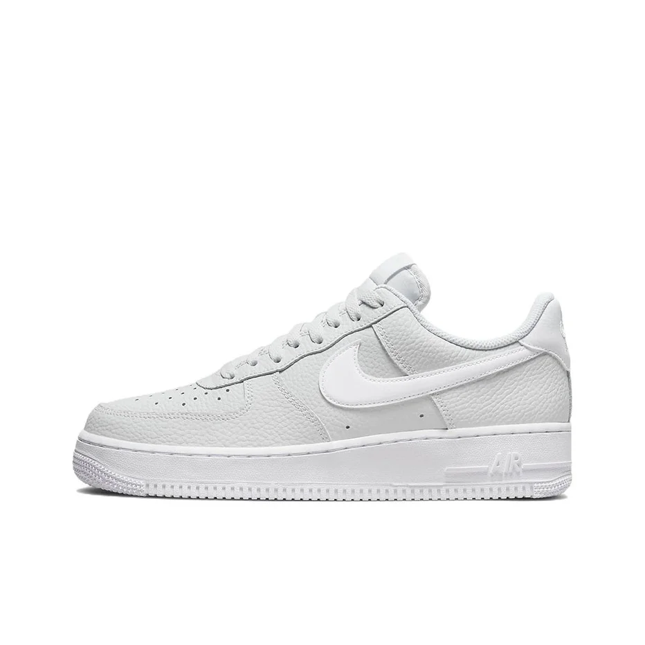 

Кроссовки Nike Air Force 1 Low 07 Pebbled Pure Platinum CT2302-003