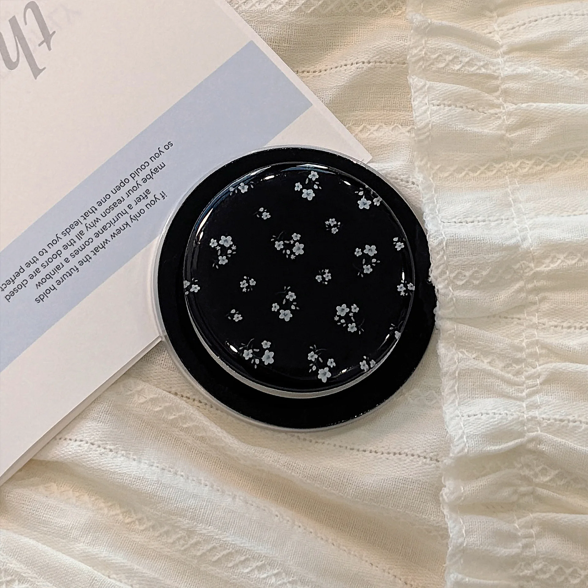 حامل هاتف مغناطيسي آيفون 16 15 14 13 12 برو ماكس لطيف الأزهار قبضة حامل للفتيات النساء البوب المقبس نمط الهاتف جبل #4