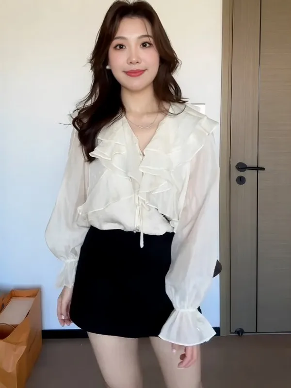 

plus Size Chiffon Shirt Women's Spring New Style Korean Loose Fit Lantern Sleeve V-Neck Belted Hemline Slimming Top