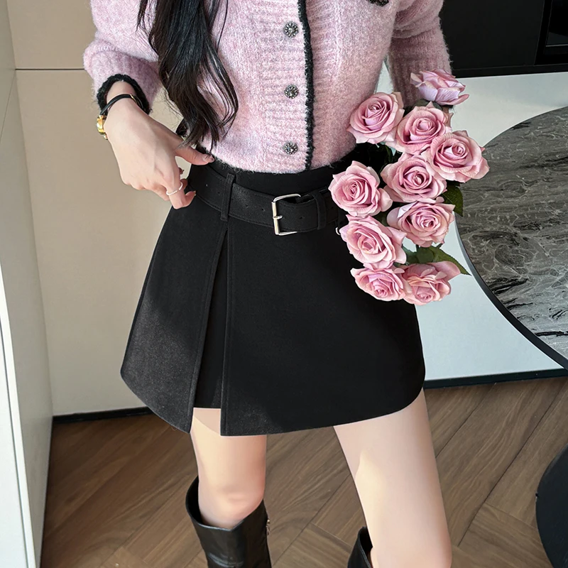 Gonne corte di lana da donna Seoulish 2025 Nuovo inverno elegante solido vita alta spacco laterale gonna a trapezio pantaloni pantaloncini con cintura