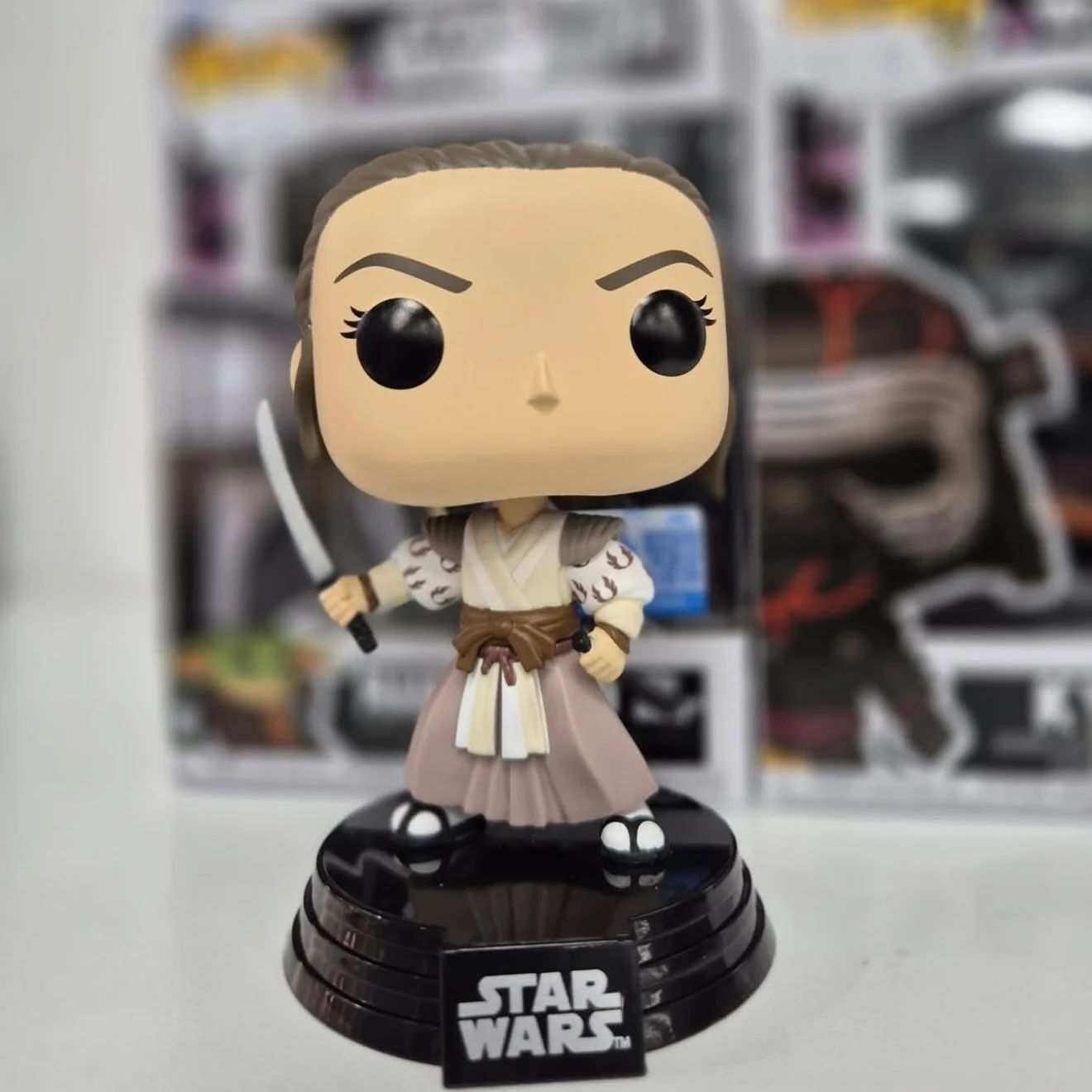 Funko Pop! Mandalorian with Grogu Impressions Figure #772 Official Licensed Collectible Limited Edition Star Wars Fans Toy Gift view 6