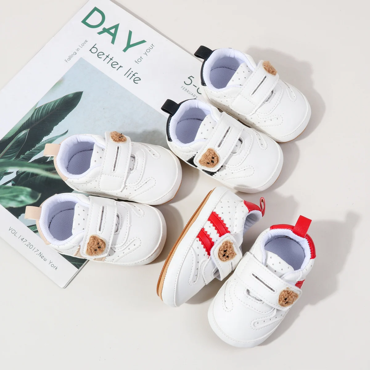 

2025 Newborn Baby Cartoon Bear Casual Rubber Sole Anti-slip Baby Shoes First Walking Children's Shoes Baby Shoes For 0-18M