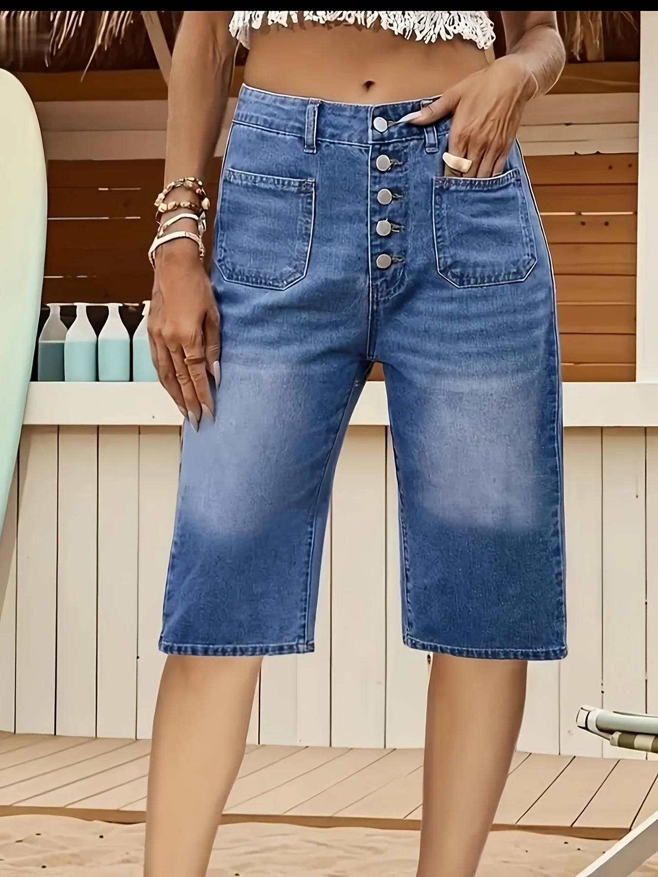 

Женские модные эластичные джинсы Comfort Fit, широкие карманы Lake Blue спереди, брюки-бермуды средней длины на одной пуговице