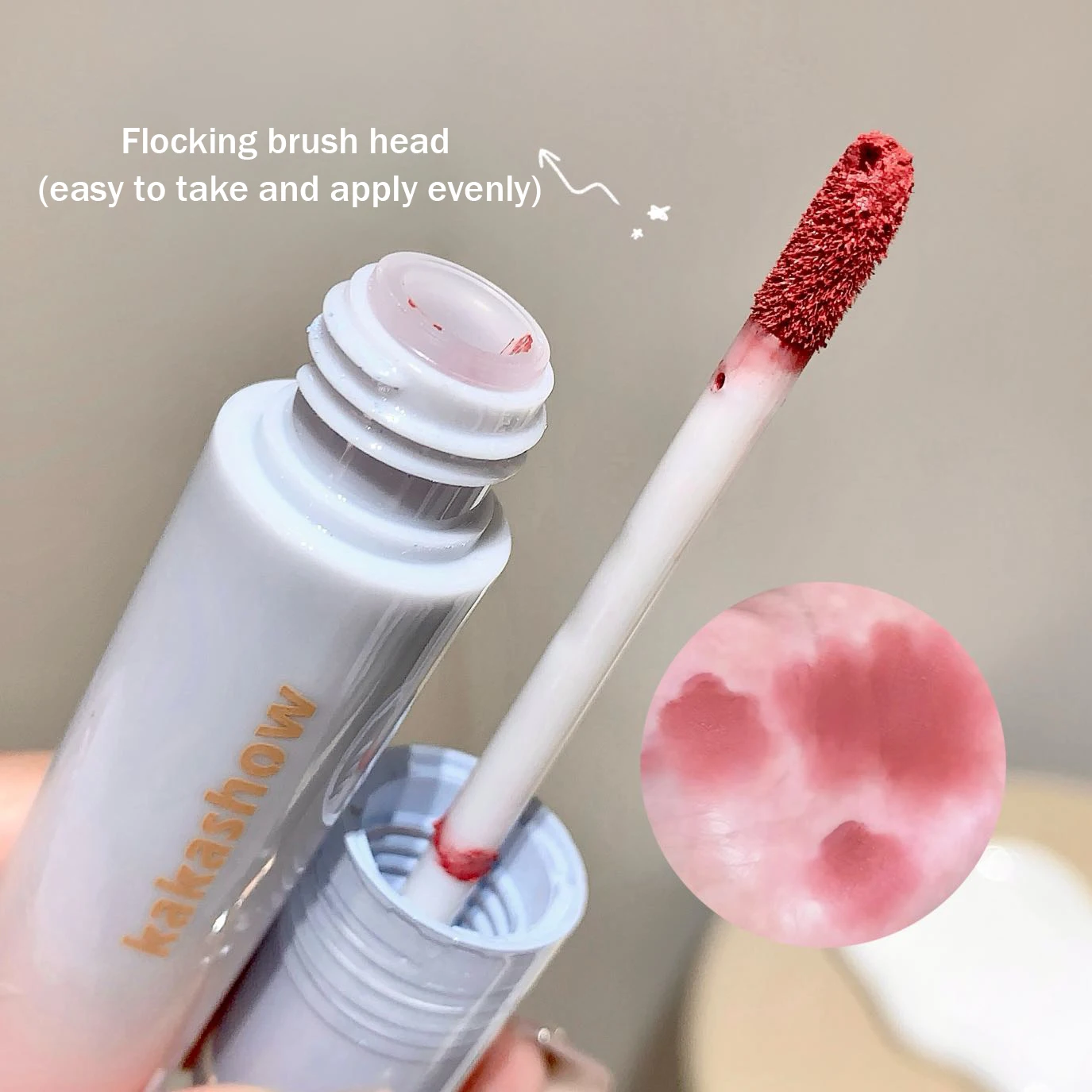 Kakashow Sześciokolorowy aksamitny matowy błyszczyk do ust Jedwabista delikatna tekstura i łatwy w koloryzacji błyszczyk Naturalna, długotrwała szminka