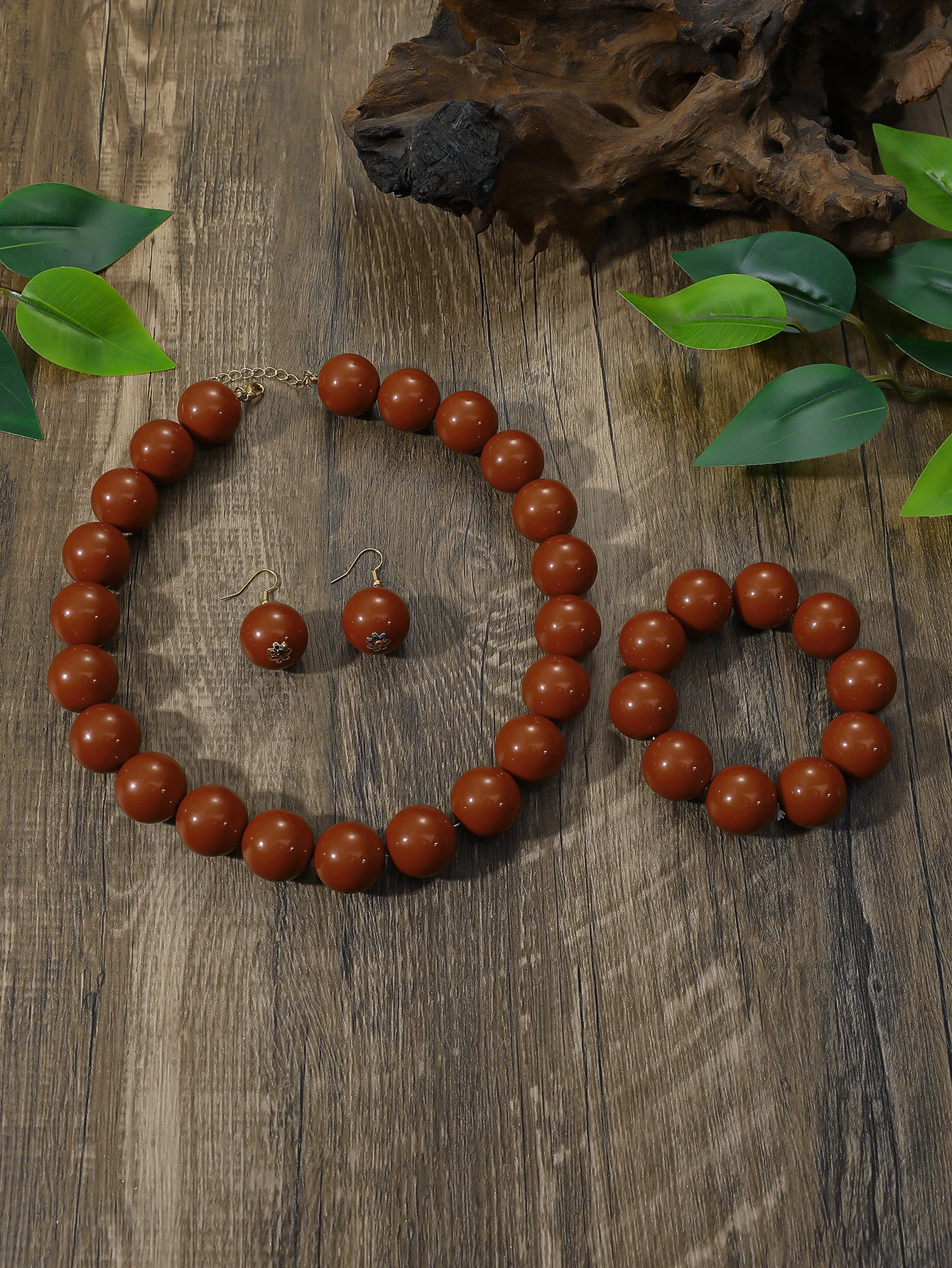 4PCS Exaggerated Design Round Bead Handmade Bead Necklace For Women Niche Retro Necklace Set