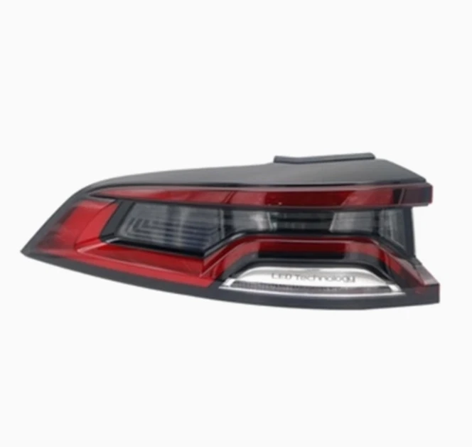 

The car rear of the middle taillight passes through the LED taillight for BYD TANG EV DMI