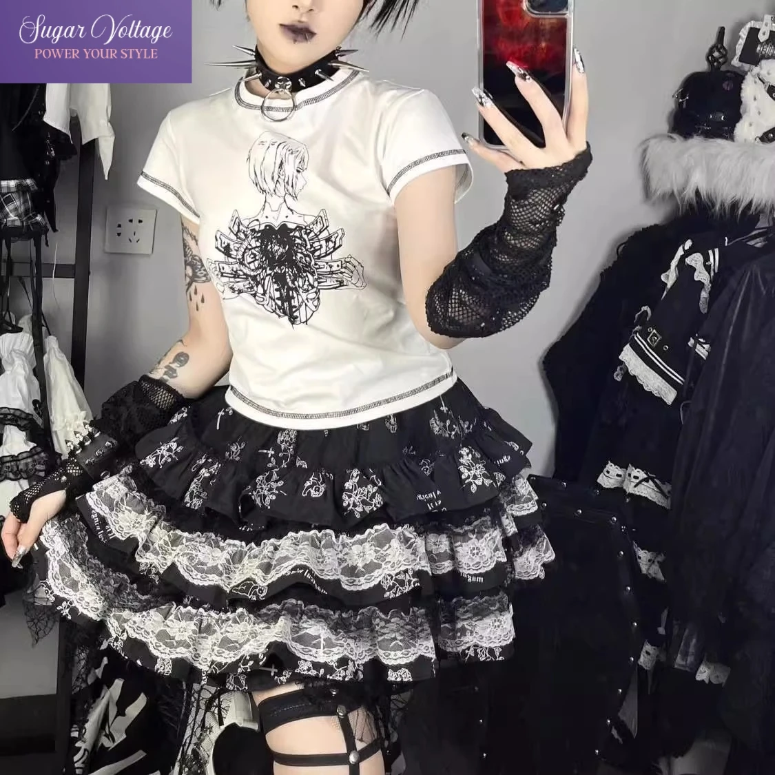 

Dark Subculture Y2K Style Lace Patchwork Mini Skirt Women Gothic Tiered Ruffle Puff Skirt Millennium Grunge Sweet Baddie Look