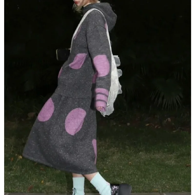 

Original design embroidered polka dot jacquard hooded wool sweater skirt knitted set