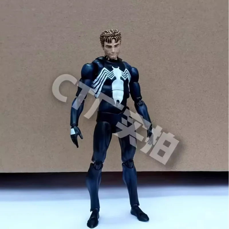 

Коллекционная фигурка Человека-паука Веном в черном костюме, 15 см, Ct Mafex 147, с подвижными суставами, для коллекции и демонстрации.