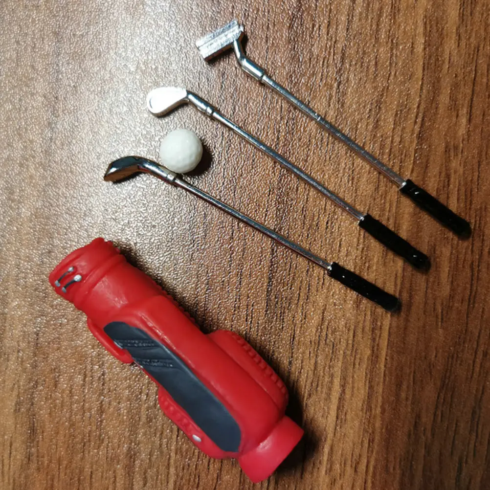 1 set di mini attrezzature da golf, durevoli e leggere, per la decorazione della casa, mini attrezzature per la casa, attrezzature sportive per esterni, ornamento decorativo da golf