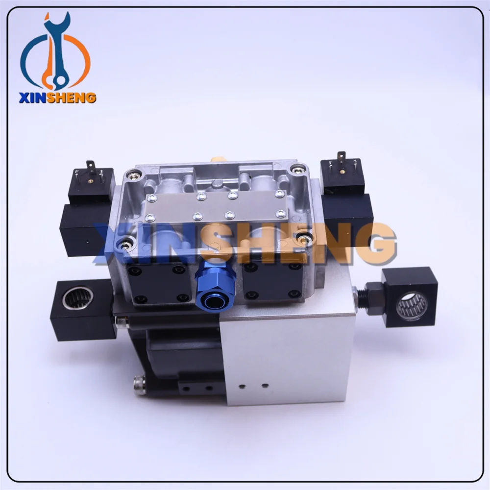 Best Quality 61.335.003 Clutch Press Cylinder For Heidelberg SM102 Offset Printing Machine Parts combined pressure cylinder