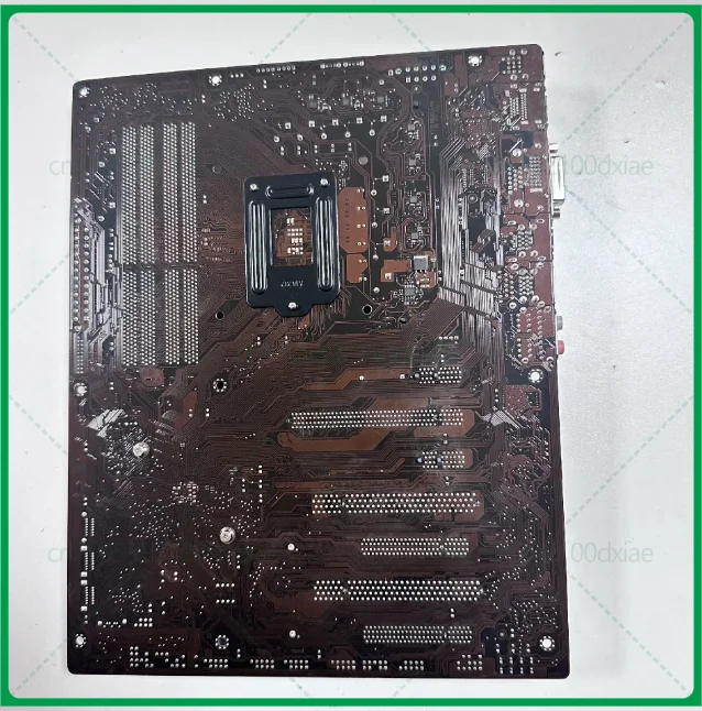 

Используется для основной платы ASUS P8Z77-V LE plus