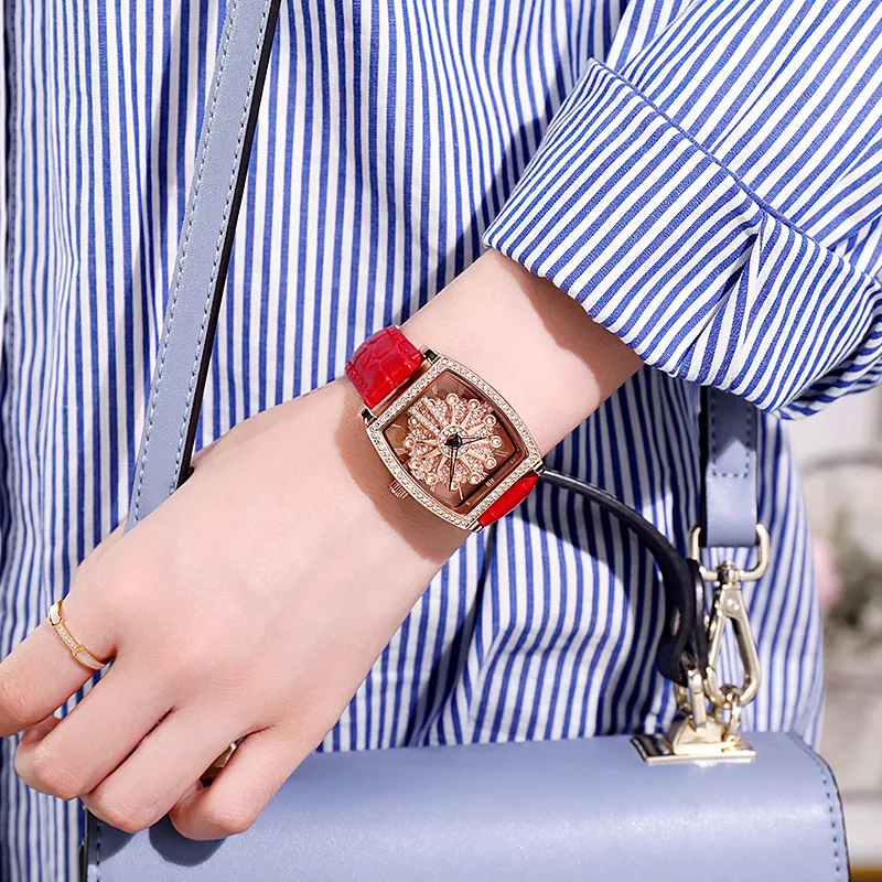 Luxury Brand Ladies Watch Spinning Diamond Face Fashion Rose Gold White Red Leather Quartz Watches for Women Iced Out Watch