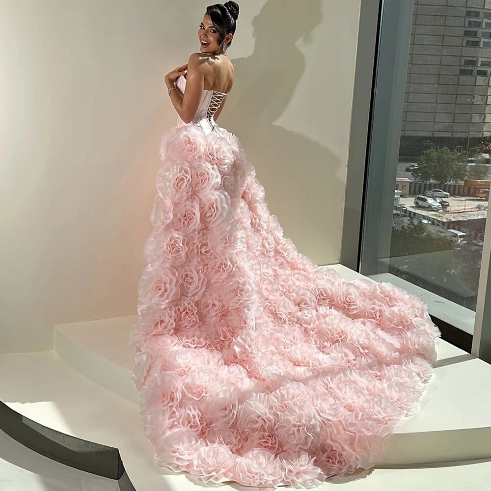 Customized Pink Wedding Dress Elegant Strapless Sleeveless Handmade Flowers Court Train A Line Arab Corset Bridal Gown