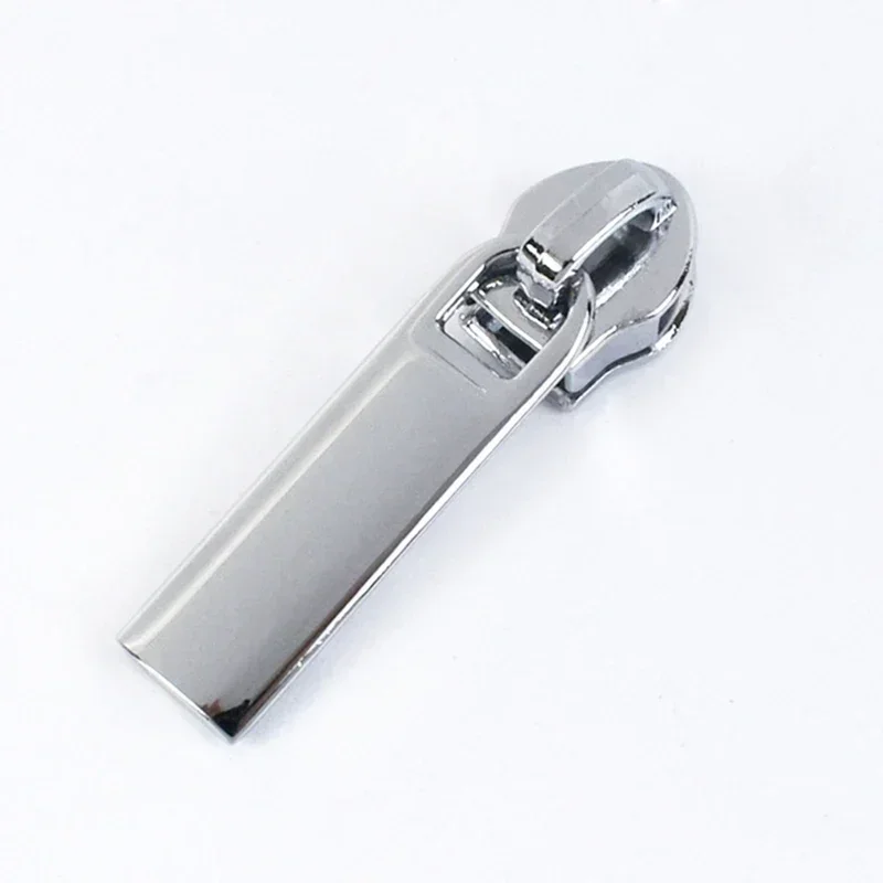 Variant: Chrome