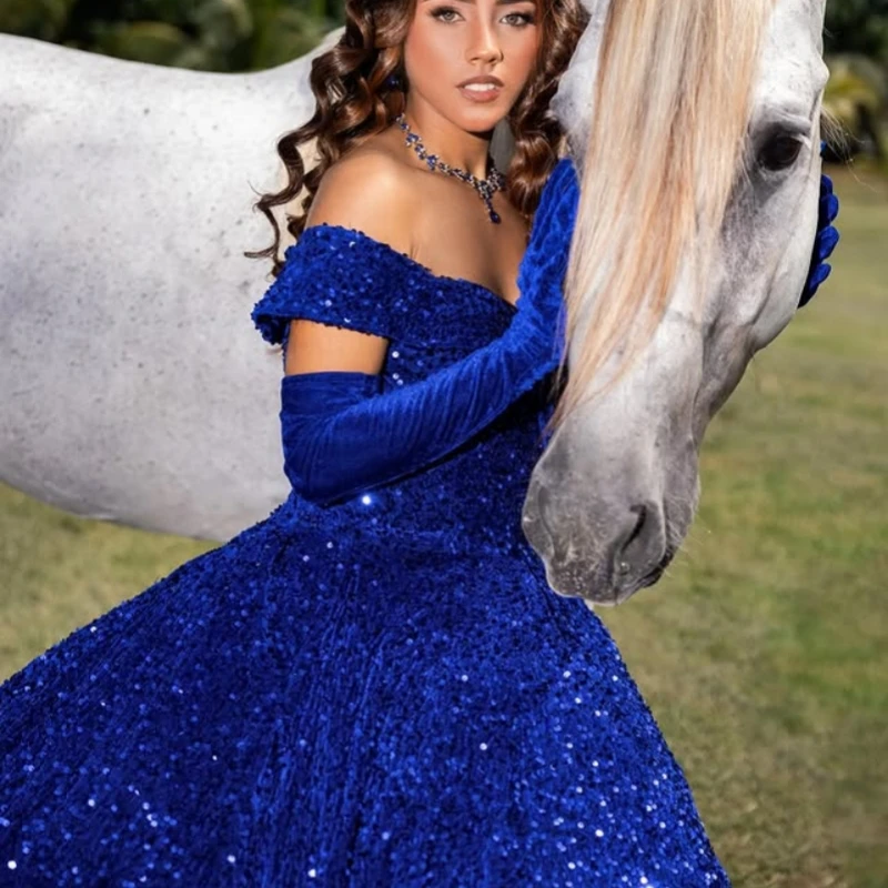 Personalizado brilhante azul royal quinceanera vestidos fora do ombro lantejoulas cristal cauda longa vestido 15 quinceanera