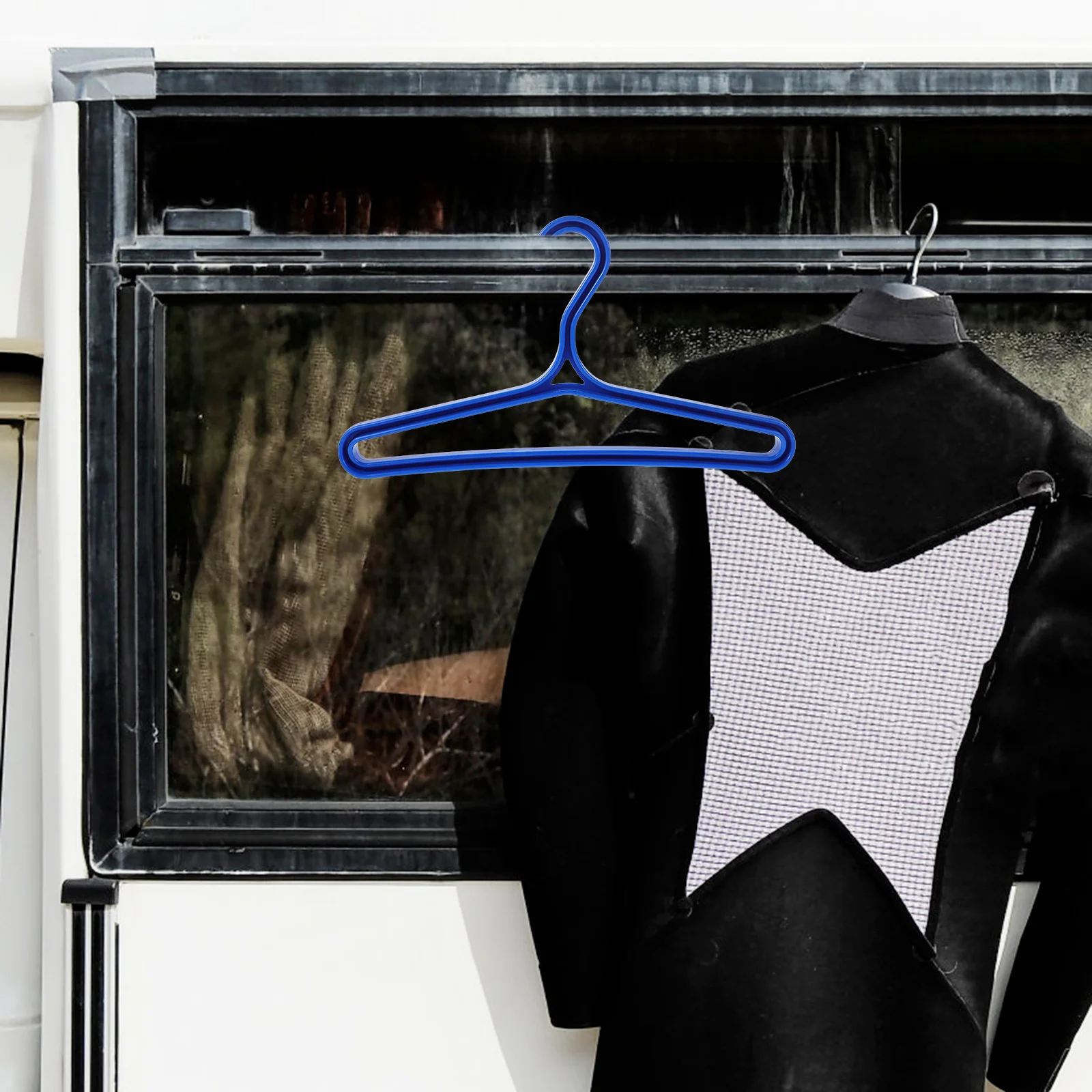 

Wetsuit Hanger Stable Plastic Quick Drying Design for Diving Scuba Surfing Gear Home Outdoor Use Drying Rack Drysuit Hanger