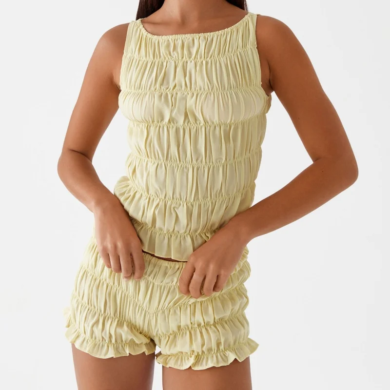 

Women Y2K Smocked Shorts Set Cute Ruched Sleeveless Boat Neck Shirred Tank Top Frill Shorts Casual 2 Pcs Set