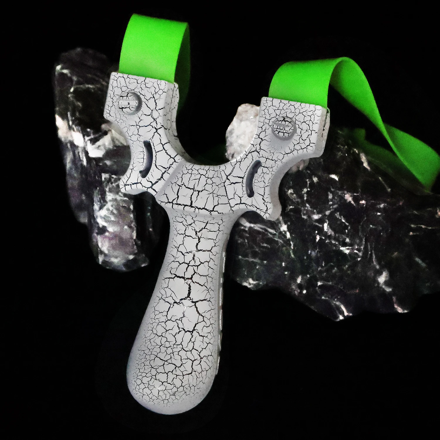 White Crackle Pattern Resin Y-Shaped Slingshot Flat Top Clamp Adjuster Ergonomic Handle Outdoor Practice
